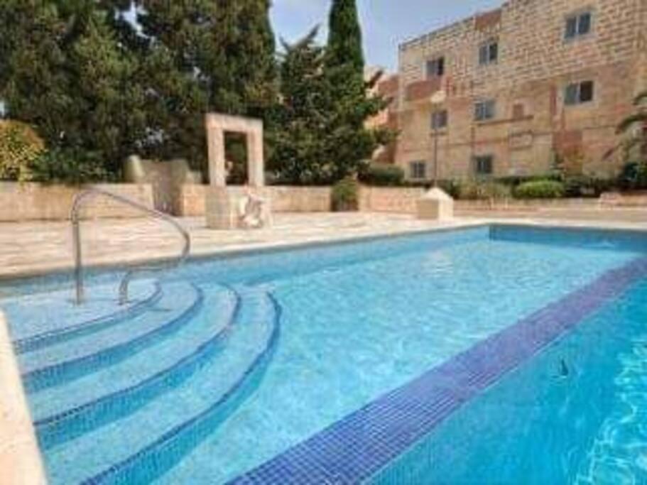 Private Room In A Modern Apartment With Pool And Sea View 圣保罗湾城 外观 照片