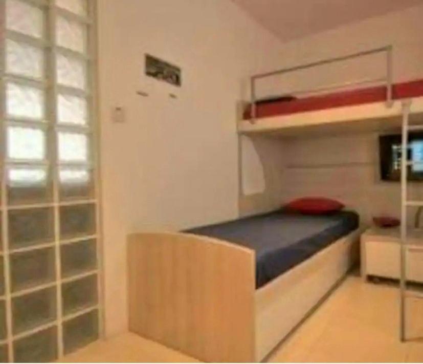 Private Room In A Modern Apartment With Pool And Sea View 圣保罗湾城 外观 照片